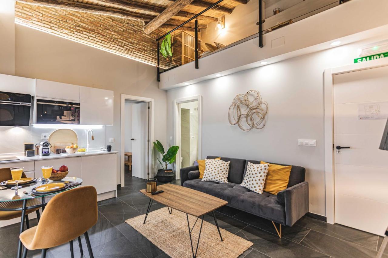 Apartamentos Caceres Central Suites "Torres De Caceres" Kültér fotó