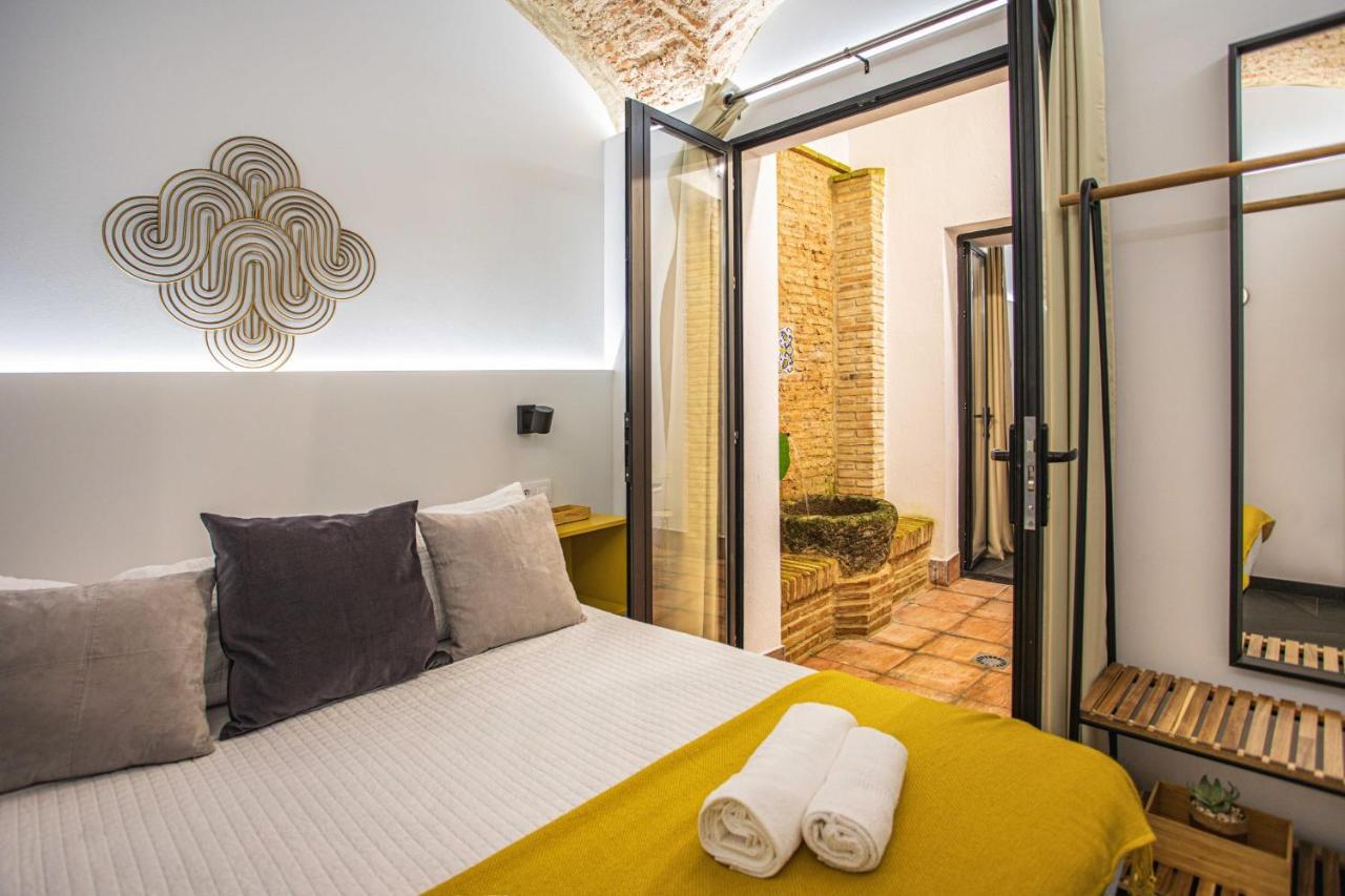 Apartamentos Caceres Central Suites "Torres De Caceres" Kültér fotó