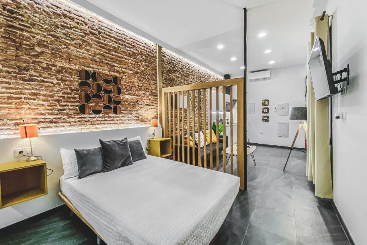 Apartamentos Caceres Central Suites "Torres De Caceres" Kültér fotó